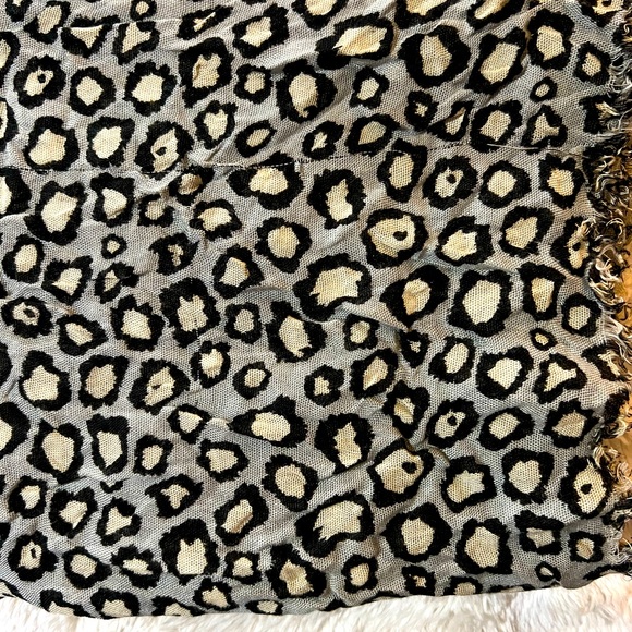 Scarf 🧣 - Picture 2 of 2